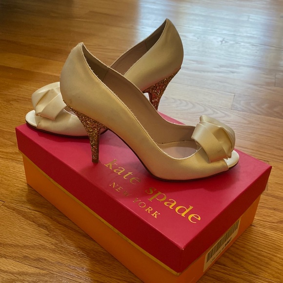 Kate Spade Clarice Satin Peep toe with Glitter heel - Picture 2 of 7
